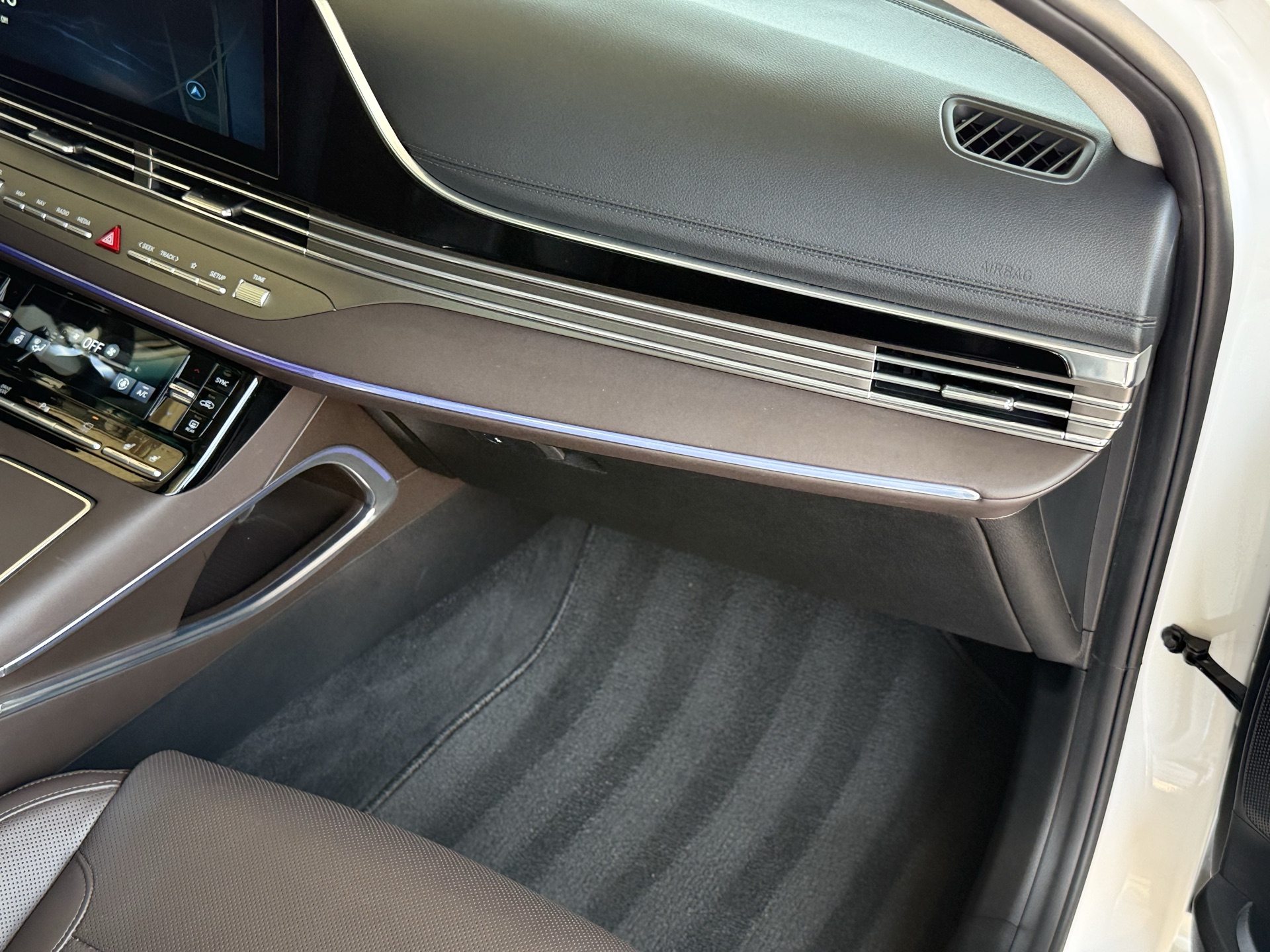 Hyundai Grandeur — миниатюра 20