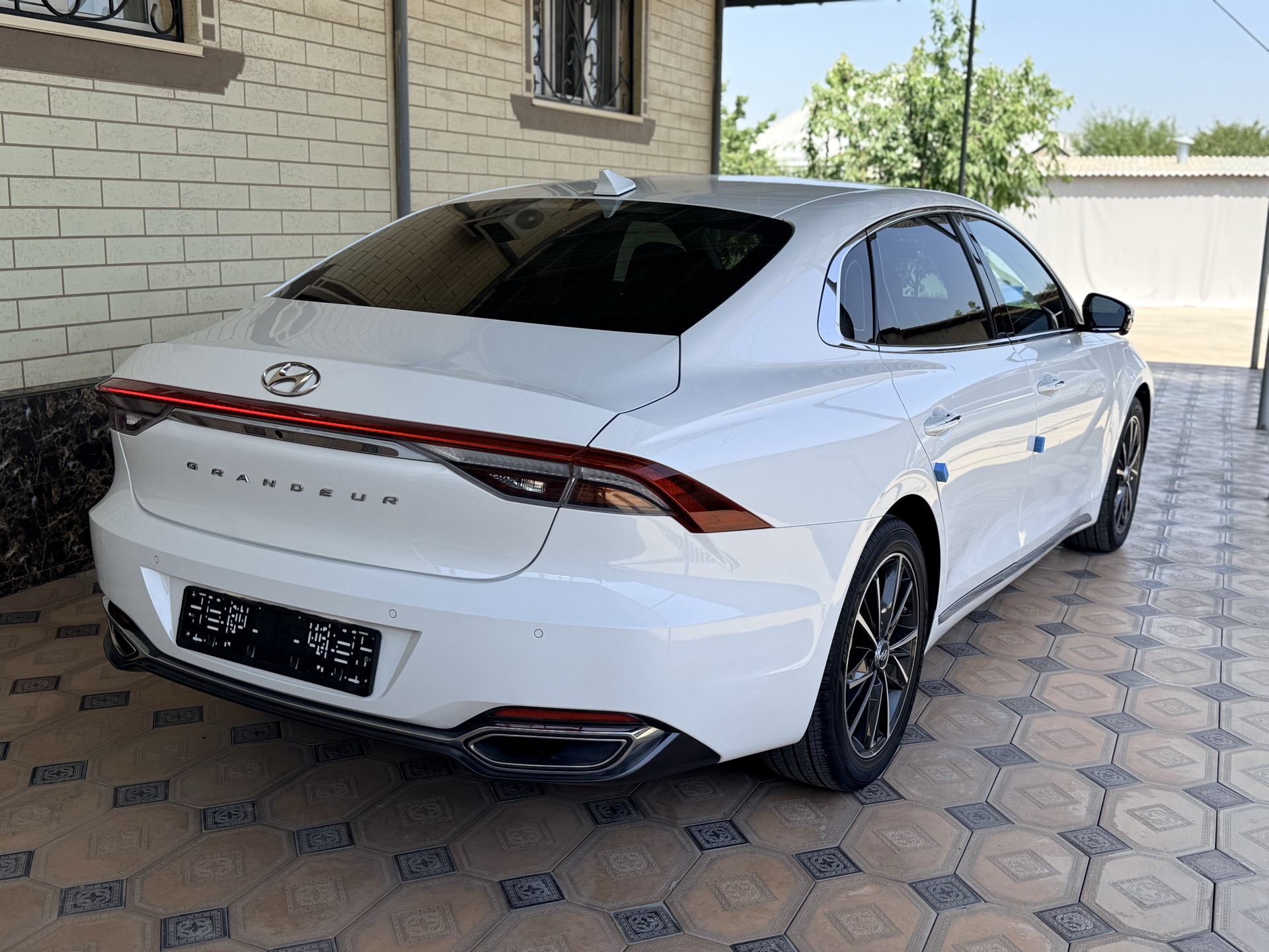 Hyundai Grandeur — миниатюра 3