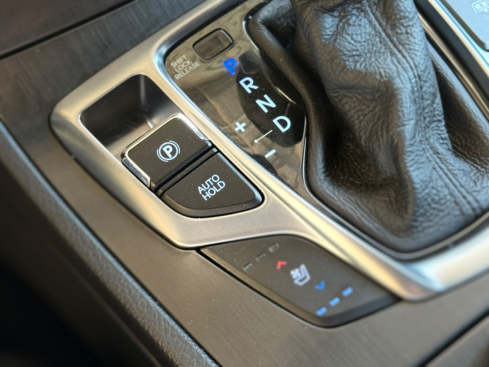Hyundai Grandeur HG300 — миниатюра 18