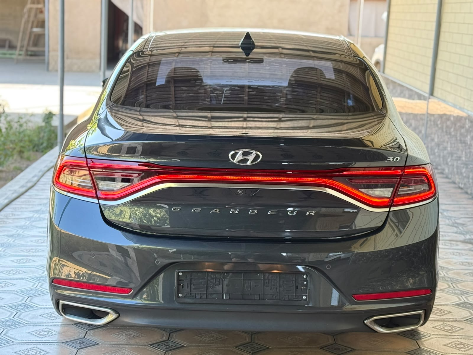 Hyundai Grandeur — миниатюра 7