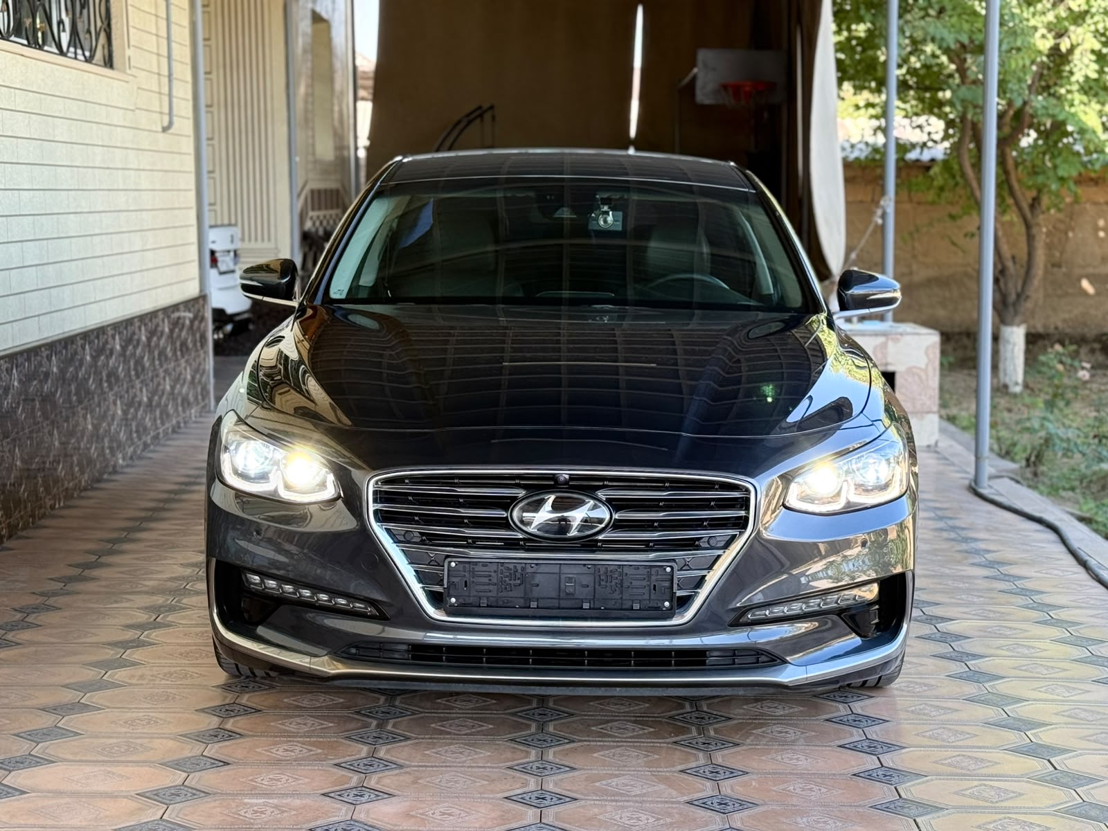 Hyundai Grandeur — миниатюра 2