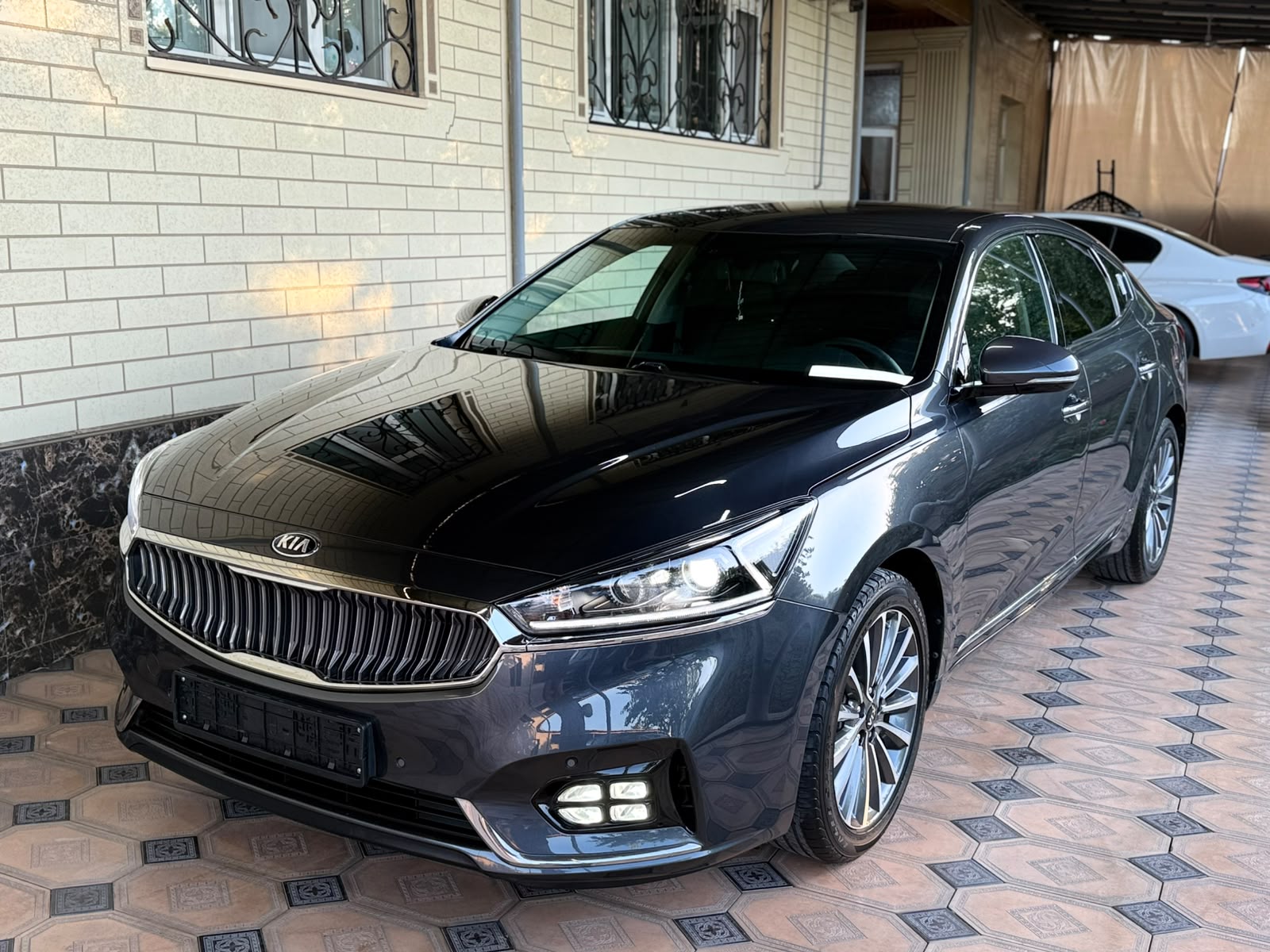 Kia K7 (Cadenza) 2016