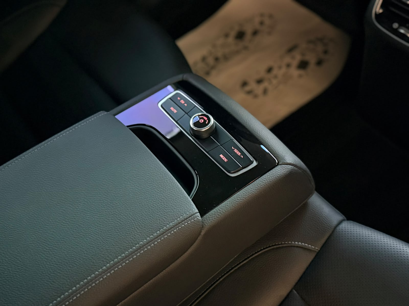 Kia K7 (Cadenza) — миниатюра 25